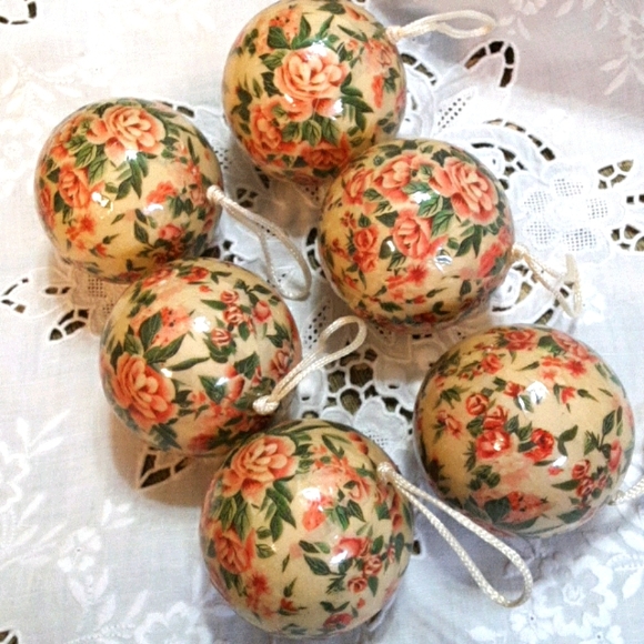 Vintage Paper Mache Christmas Ornaments 